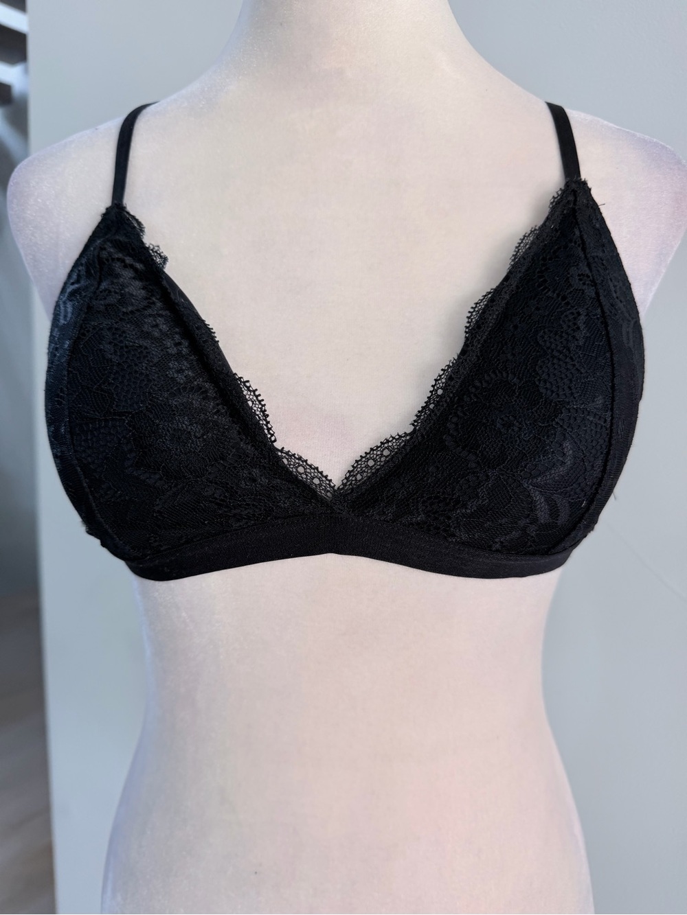 Essentials Black Lace Triangle Bralette size M